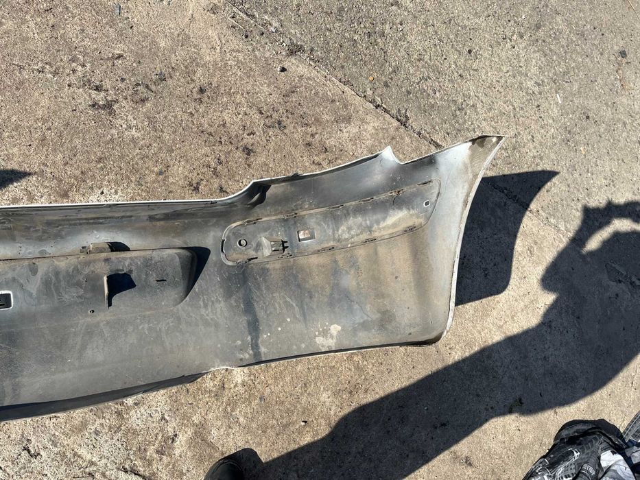 Задна броня за Пежо 307 бяла