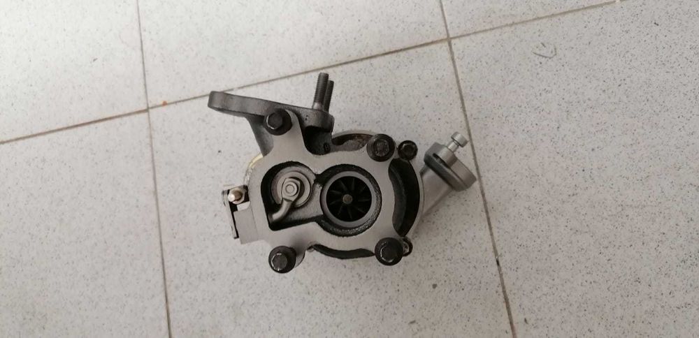 Vand Turbosuflanta Ford Fiesta 1.4 tdci din 2004.