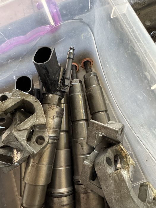 Дюзи за бмв е60 е61 е70 е71 от 286кс