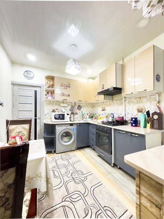 2/2/9 Буюк Ипак Йули 62м2 Возле метро Срочно