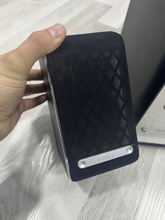 Колонки сабуфер б у microlab edifer e3100