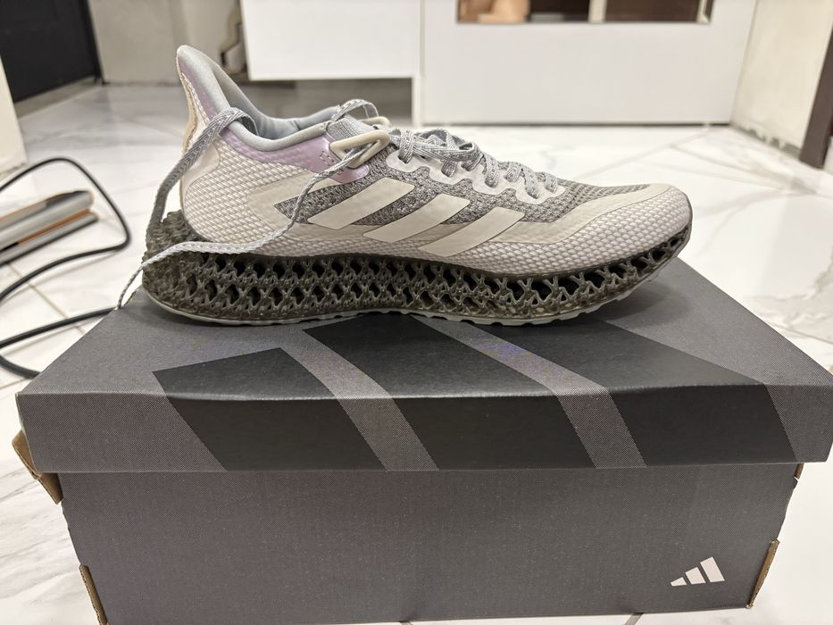 Adidas дамски маратонки