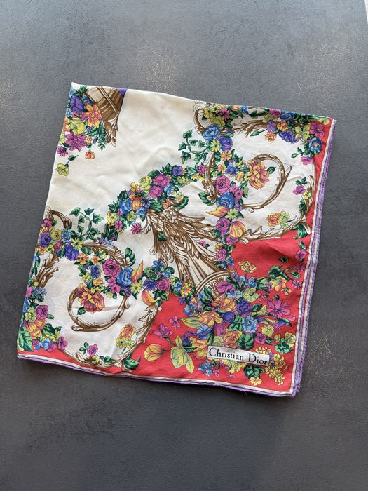 Копринен шал Christian Dior
