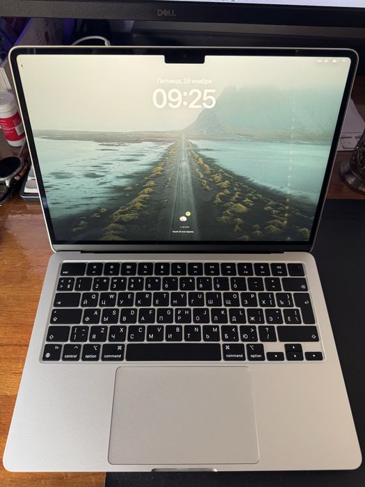 Macbook Air 13 m3 16/512