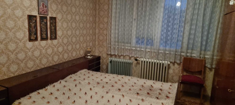 Продава се Двустаен апартамент в Разград, Център - 69 кв.м за 1331 €/кв.м - Снимка #4