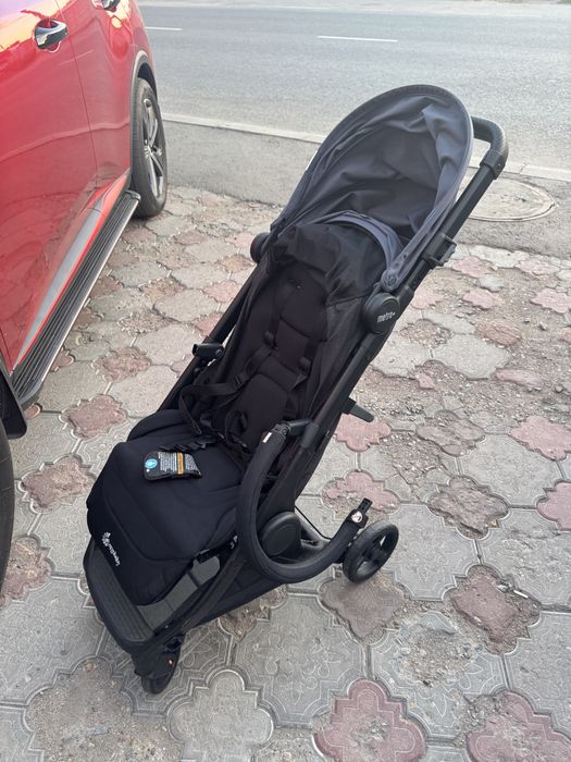 Продам Коляску Ergobaby Metro+