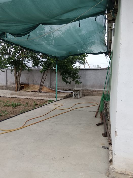 Продаётся дача. 6 сотох в суруме.