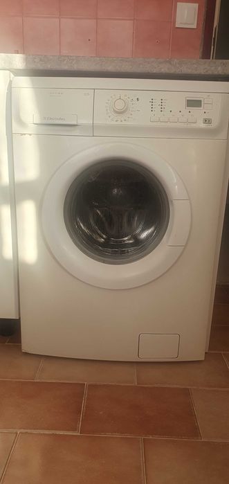 Продавам пералня