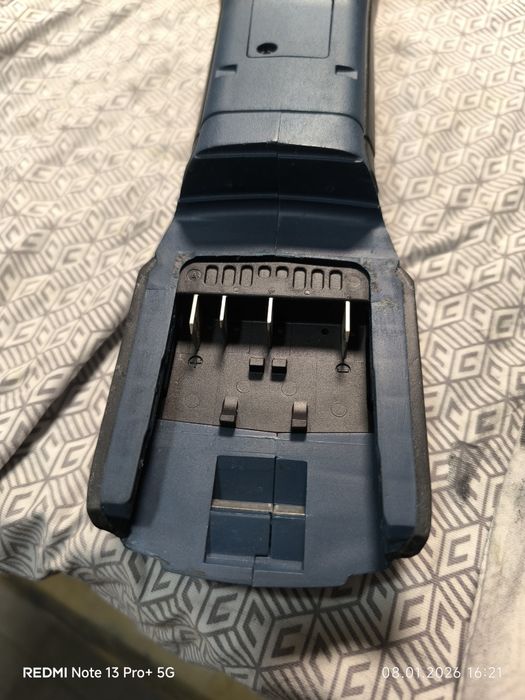 Мултитул Bosch GOP 18V-28 безчетков