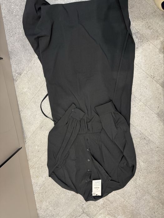 Продам новое платье zara