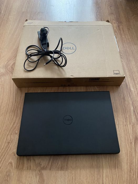 Laptop DELL Inspiron 3567