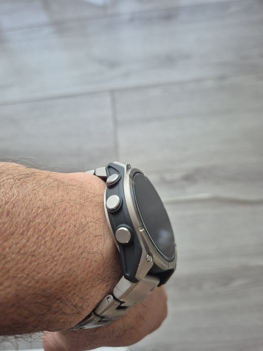 Garmin fenix 8 47mm Amoled Sapphir e Titan
