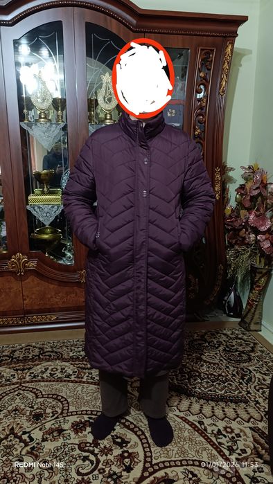 Ayollar kurtkasi sotiladi arzonga