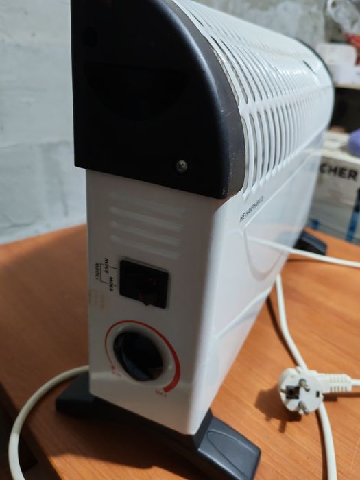 Продам Электрический конвектор