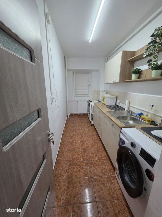 Proprietar închiriez garsoniera spațioasă Strada Inginerilor Tei