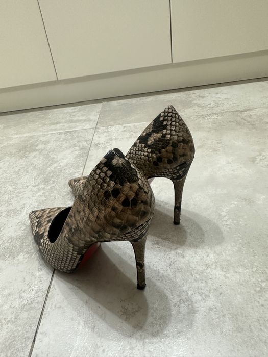 Продам туфли за 2000тг