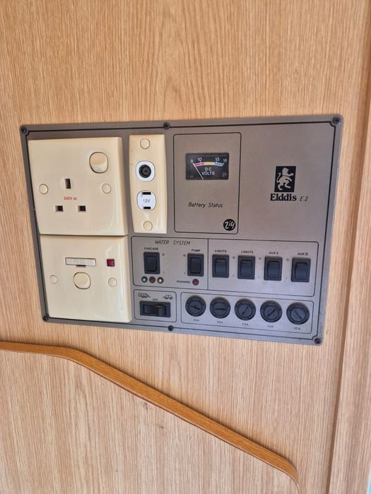 Rulota usoara Eldis xl