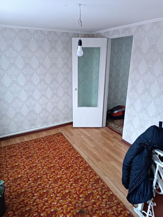 Тез арада үй сатылады