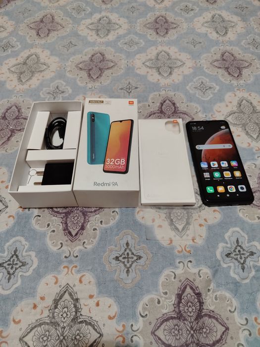 Продам смартфон Redmi 9a 3/32