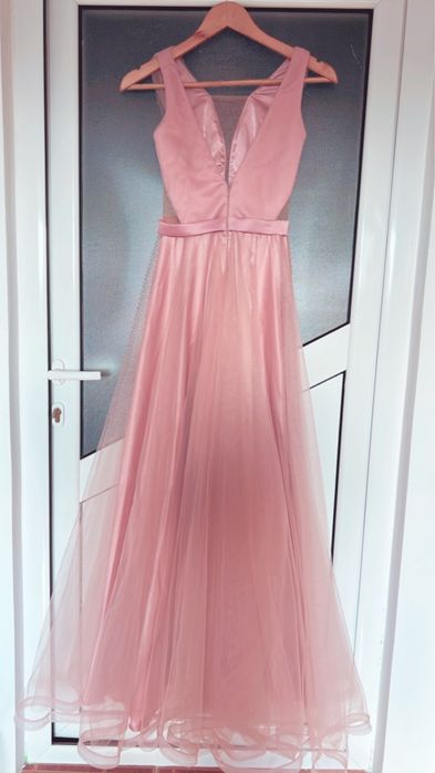 Vand rochie de ocazie zi/seara roz pudră