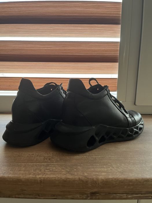 Дамски обувки