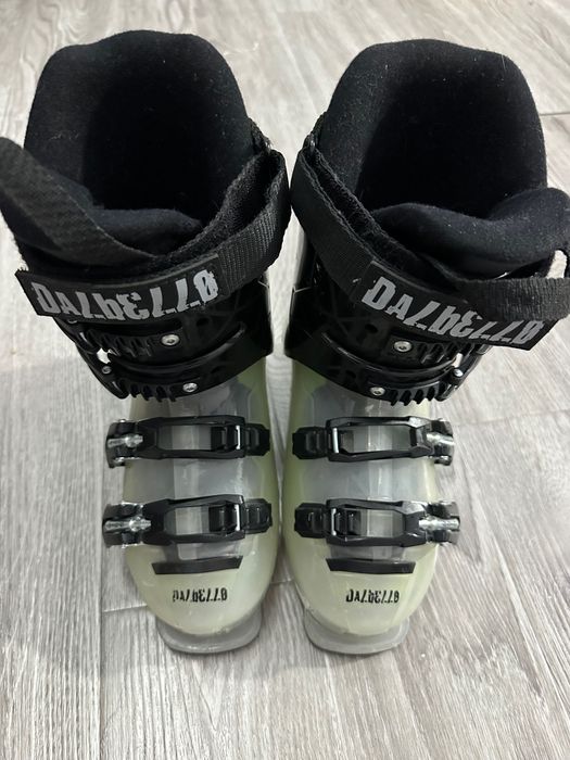 Горнолыжные ботинки детские Dalbello (почти новые) на 7-9 лет 32 р-р