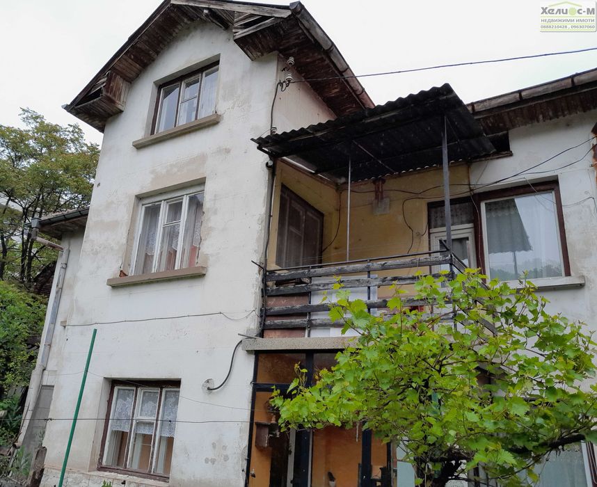 Продава се Къща в Монтана, Широк център - 128 кв.м за 777 €/кв.м - Снимка #1