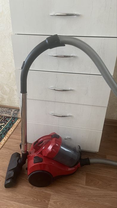 Продам пылесос в отличном состоянии