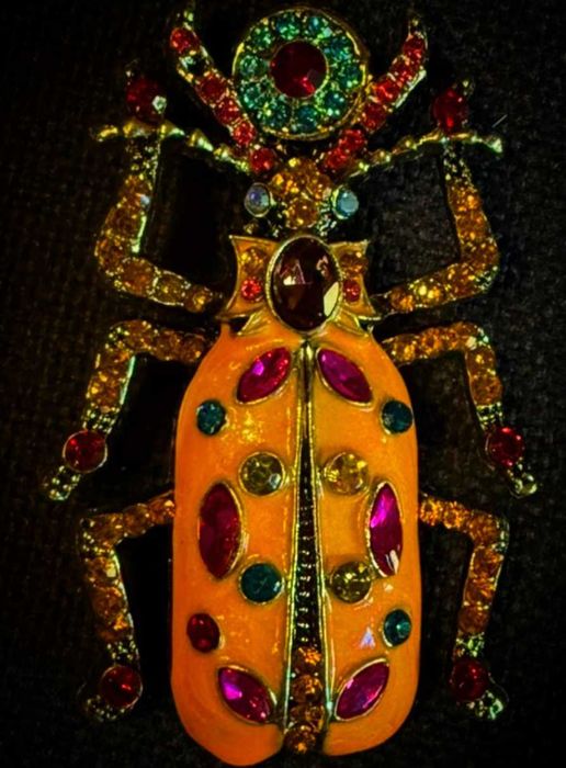 Луксозни обеци Dior Моля разгледайте и другите предложения