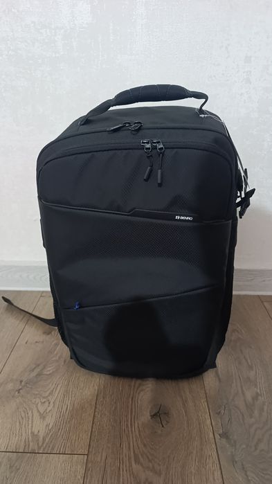 Benro рюкзаклари энг сифатли номер 1.