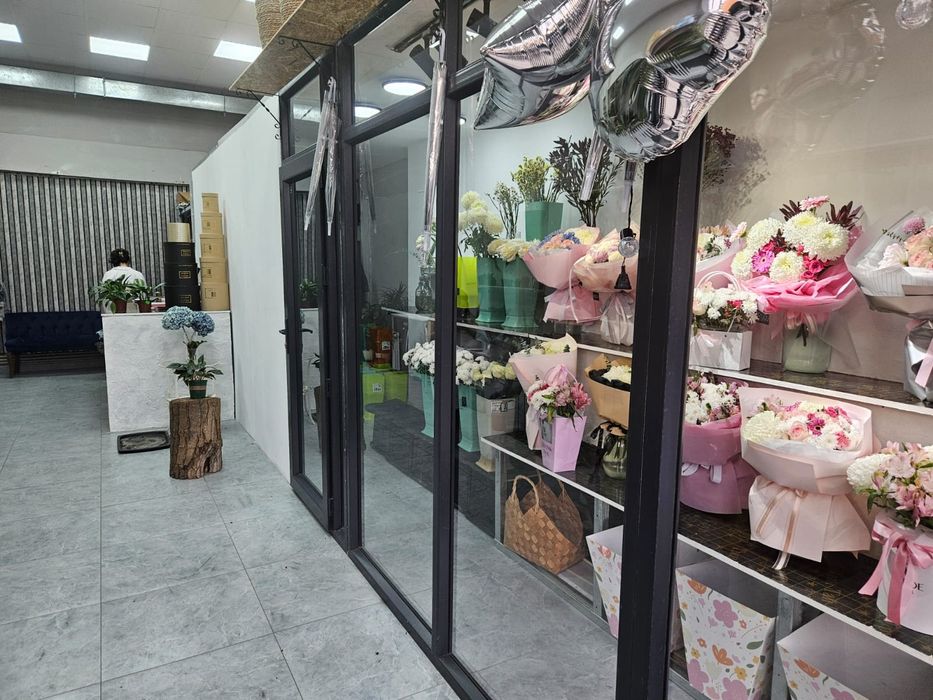 Продаётся готовый цветочный бизнес.
