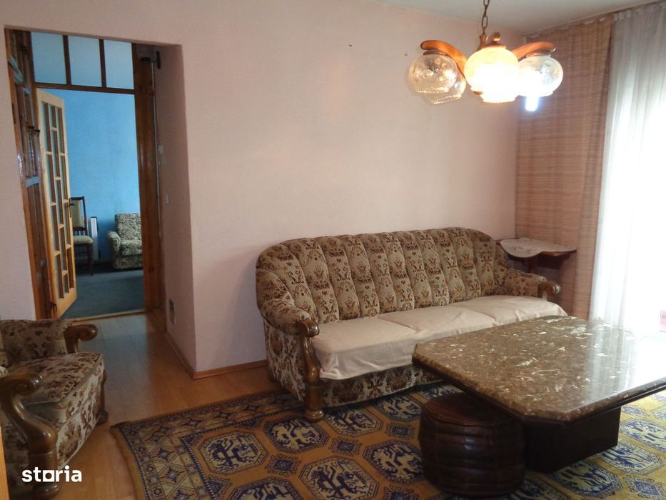 Apartament 3 camere confort 1 MICALACA-ORIZONT, etaj 1 geam la baie