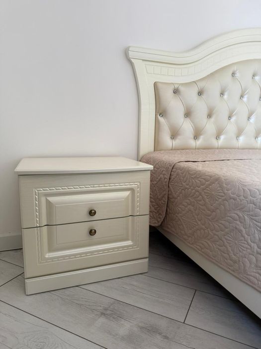 Спальный гарнитур в отличном состоянии