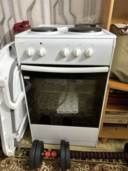 Продается электрическая плита
