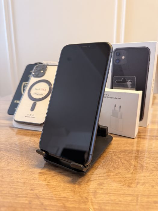 IPhone 11 de 128GB ca NOU cu 100% Sănătate Baterie / Folie Husă și Încărcător 35w nou