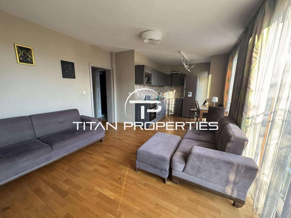 Тристаен апартамент, под наем, Център