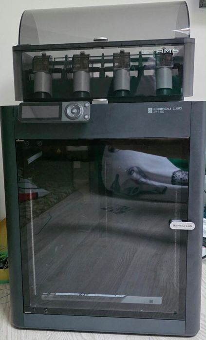 Imprimanta 3D BambuLab P1S cu AMS