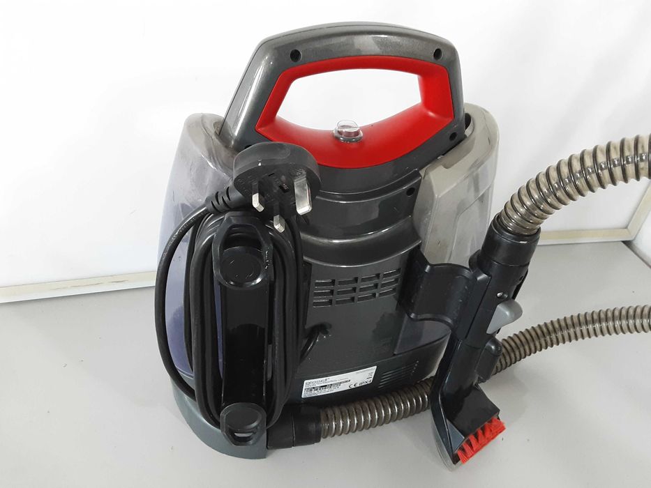 Прахосмукачка с мокро почистване - BISSELL 330W