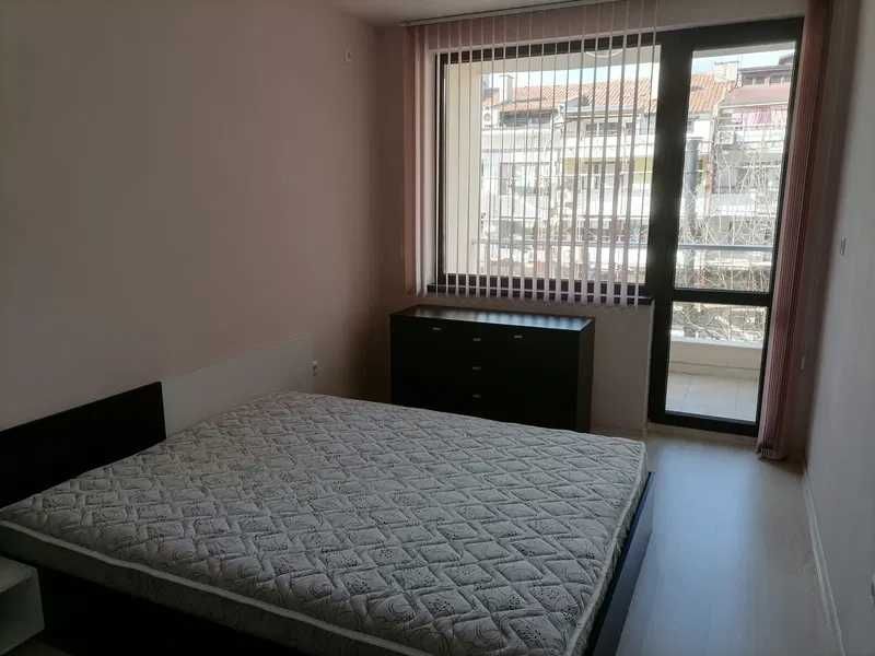 Дава се под наем Двустаен апартамент в Бургас, Братя Миладинови - 70 кв.м за 260 € - Снимка #7