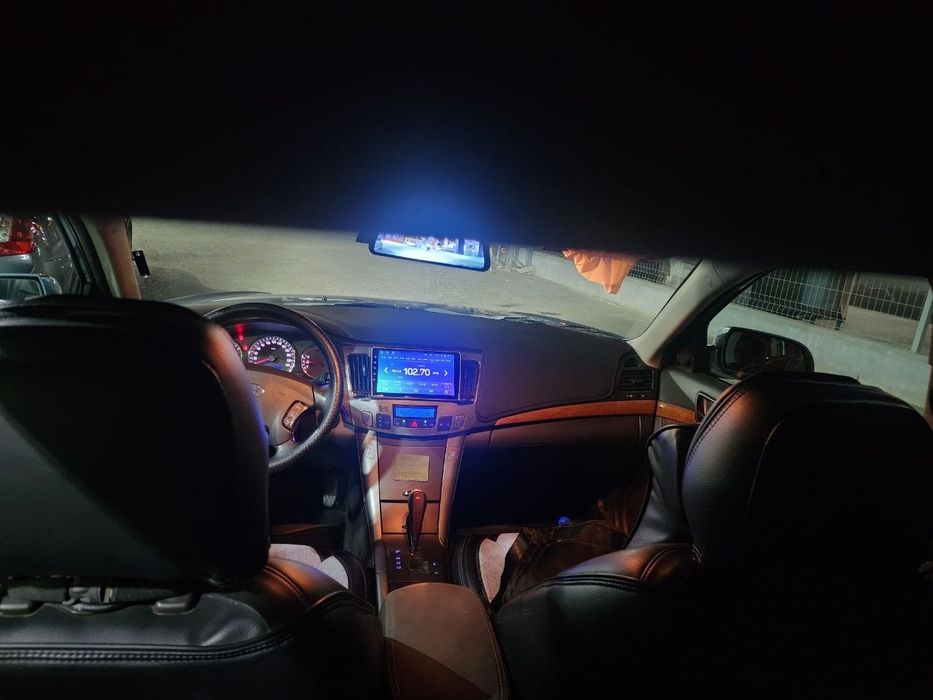 Hyundai sotiladi