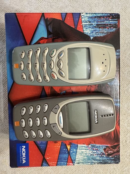 Titlu: Lot uriaș 13 telefoane colecție: iPhone 4, Samsung, Huawei la CUTIE + Nokia & accesorii Preț: 1100 Lei