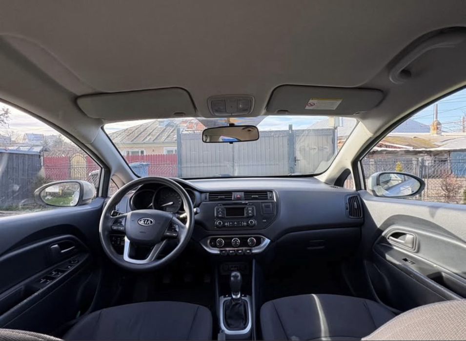 KIA Rio 2013 — imagine 2