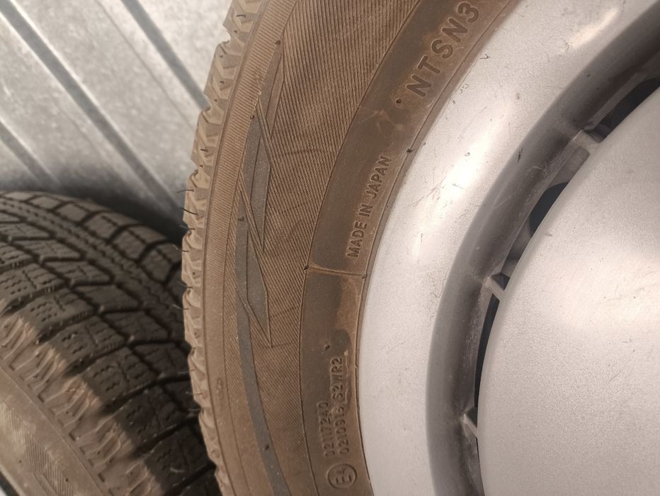 Зимние шины Nitto 195/65/R15