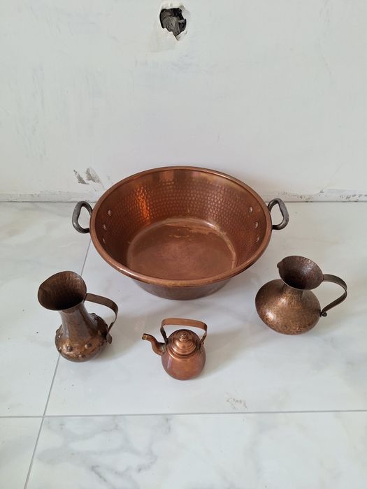 Медни съдове за кухня и градина