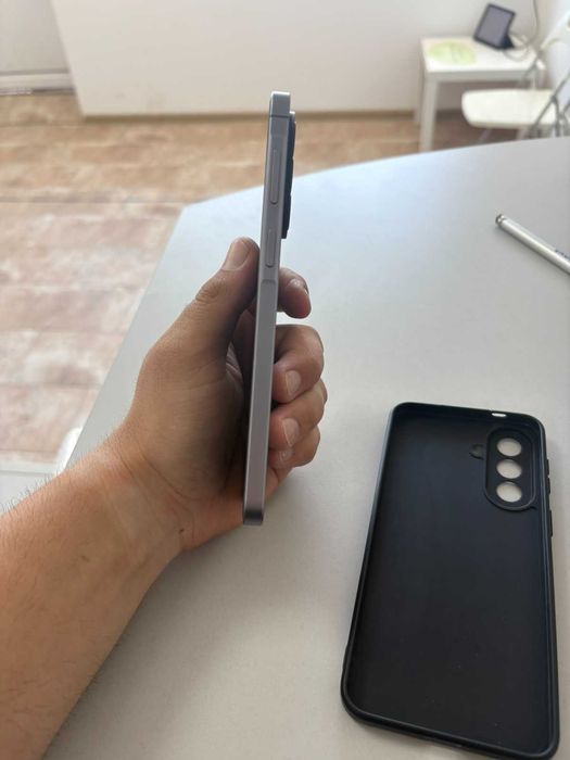 Samsung Galaxy A57