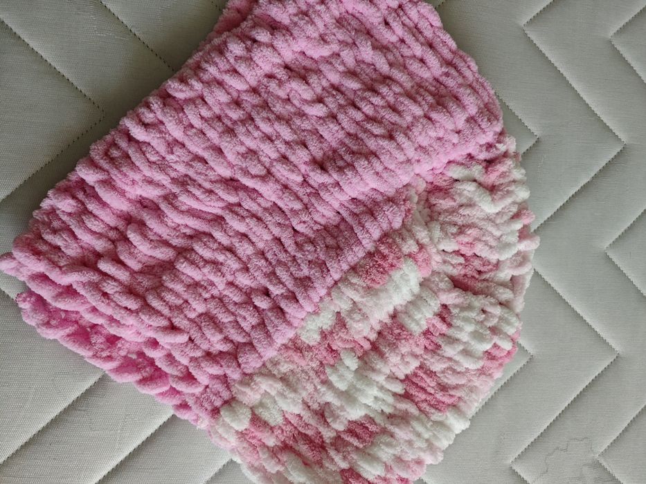 Ново пончо за момиче