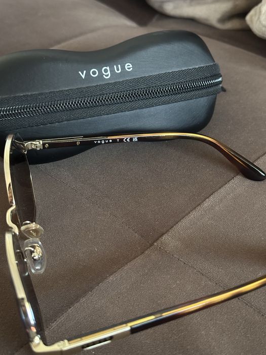 Слънчеви очила Vogue