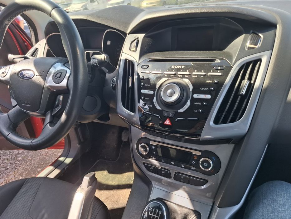 Vând Ford focus defect