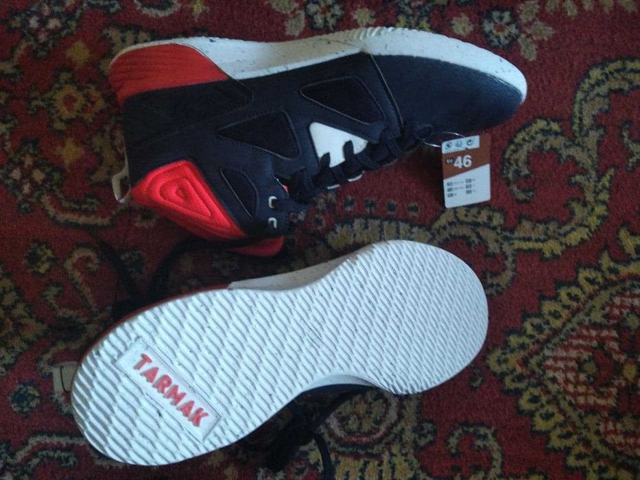Кроссовки баскетбольные SHIELD 300 TARMAK, размер 45, 46