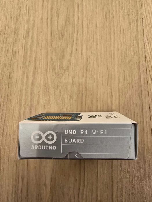 Arduino UNO R4 WiFi ORIGINAL – Nou, sigilat